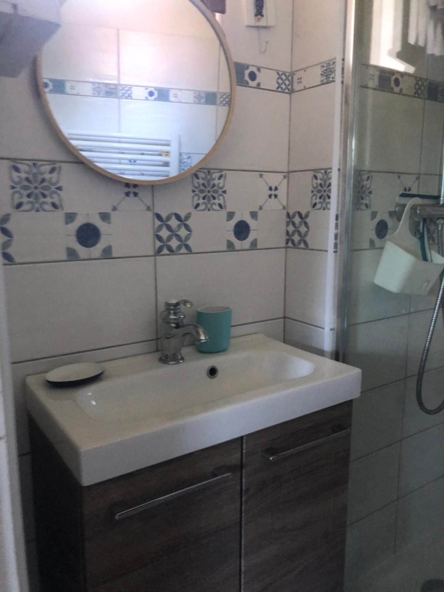Chez Loulou Bis Apartment Leon Ngoại thất bức ảnh